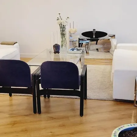 Premium Penthouse For 4 At The Heart Of The City