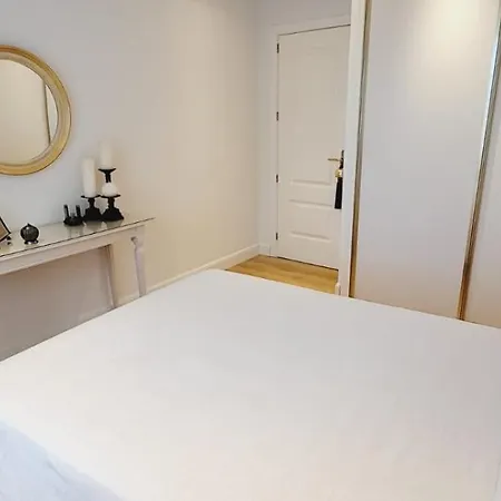 Premium Penthouse For 4 At The Heart Of The City Apartman
